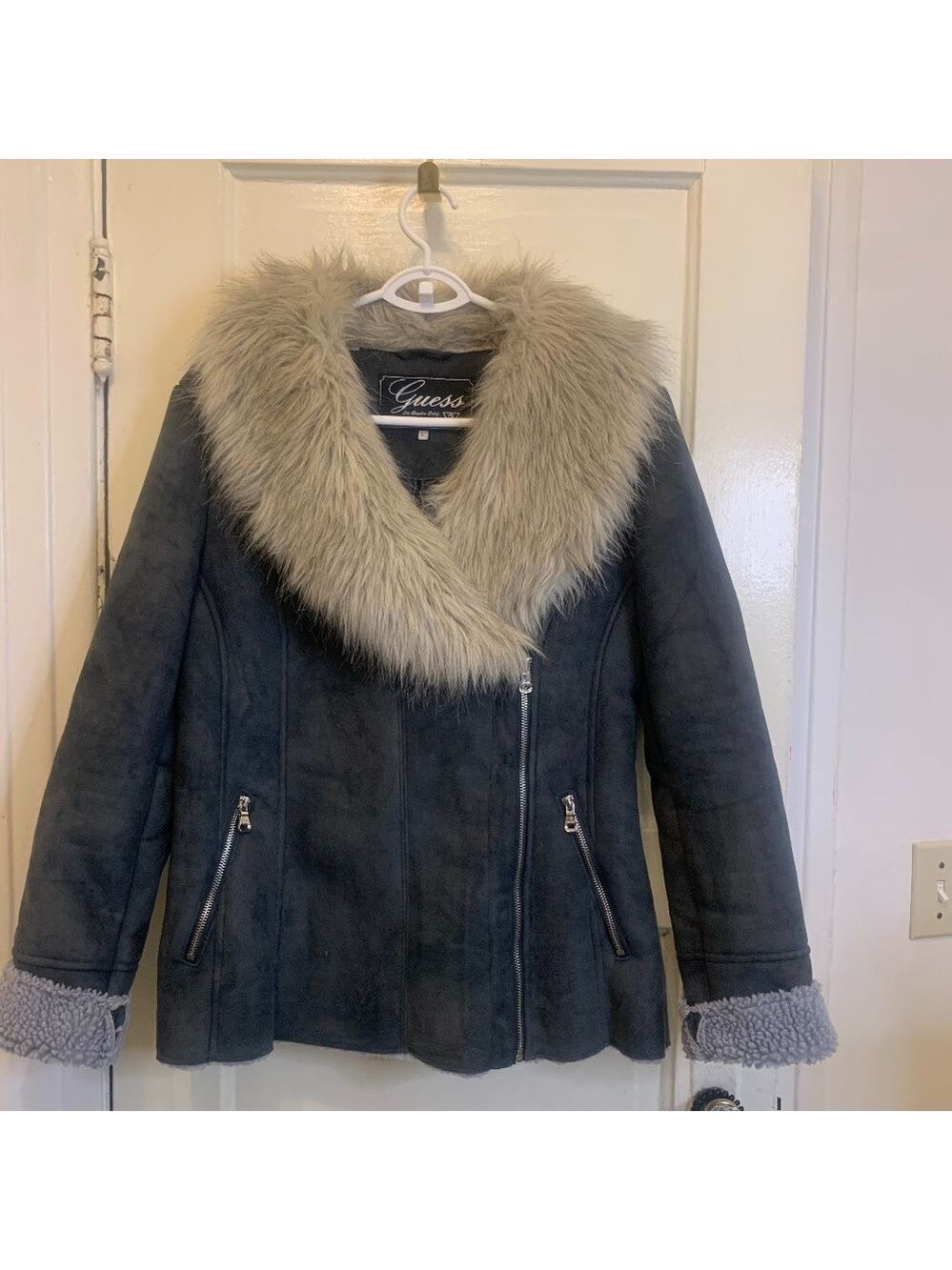 GUESS Motor Bike Faux Fur Jacket Fleece Lining sz Large Great Condition.